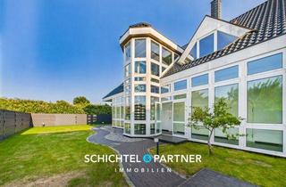 Haus kaufen in 28832 Achim, Uphusen | Stilvolles Wohn- & Geschäftshaus mit Parkhof und Autohalle