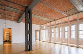 Loft kaufen in Prenzlauer Allee 33, 10405 Prenzlauer Berg, Wohnen im Umformwerk von 1928 – Seltenes Denkmal-Loft von Hans Heinrich Müller