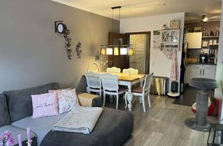 Wohnung mieten in Staatsrat-Schwamb-Straße 106, 55278 Undenheim, Gepflegte EG-Wohnung mit zwei Zimmern sowie Terrasse und EBK in Undenheim