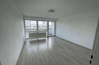 Wohnung mieten in Hohenstaufenring, 67547 Innenstadt, Moderne 3-ZKB mit Balkon & neuer Küche - 72 m² in ruhiger Lage von Worms