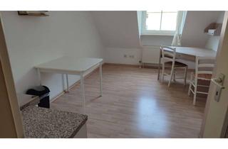 Wohnung mieten in Friedrich Von Schiller Str. 29, 95444 Gartenstadt, Gepflegte 1-Zimmer Dachgeschosswohnung in Friedrich von Schiller Strasse