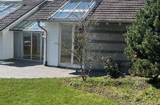 Doppelhaushälfte kaufen in 71672 Marbach, Exklusive Doppelhaushälfte mit Terrasse, Loggia & Kamin in ruhiger Lage