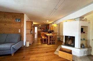 Wohnung kaufen in 83123 Amerang, Traumwohnung mit Kachelofen, eigenem Garten und Garage in ruhiger dennoch zentraler Wohnlage