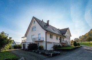 Haus kaufen in 78351 Bodman-Ludwigshafen, Charmantes Zweifamilienhaus mit Seesicht und zusätzlich bebaubarem Grundstück.