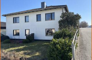 Haus kaufen in 94550 Künzing, Solides Wohnhaus mit Einliegerwohnung in ruhiger Lage von Forsthart!
