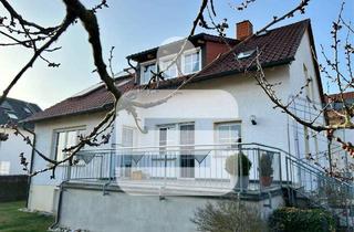 Einfamilienhaus kaufen in 96178 Pommersfelden, Pommersfelden - Solides EFH mit Doppelgarage in Pommersfelden-Sambach...Geräumiges Zuhause mit Herz
