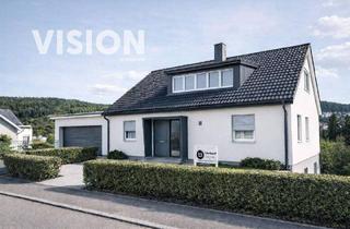 Haus kaufen in 78532 Tuttlingen, Tuttlingen - Geräumiges Zweifamilienhaus mit Ausbaupotenzial