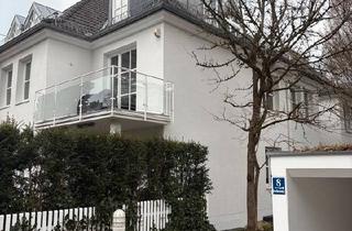Wohnung kaufen in 81545 München, München - Absolut ruhige 3-Zimmer-Wohnung mit Balkon in der Menterschwaige
