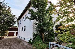 Haus kaufen in 93142 Maxhütte-Haidhof, Maxhütte-Haidhof - Zweifamilienhaus in Maxhütte-Leonberg