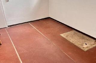 Haus kaufen in 98634 Wasungen, Wasungen - Grundstück mit Gebäude (Flachdach)