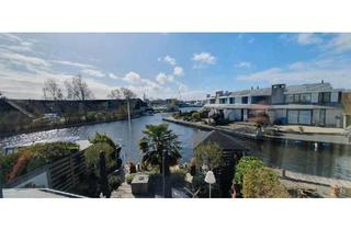 Haus kaufen in 44789 Bochum, Bochum - Ferienhaus Wohnhaus 95 m2, NL Lemmer, 10 m Liegeplatz ,