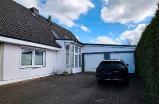 Einfamilienhaus kaufen in 24619 Bornhöved, Bornhöved - Modernisiertes Heim mit Garten, Garage und viel Platz!