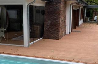 Einfamilienhaus kaufen in 26180 Rastede, Rastede - Einfamilienhaus mit See in absoluter Traumlage