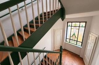 Mehrfamilienhaus kaufen in 04177 Leipzig, Leipzig - Mehrfamilienhaus mit Balkonen in Altlindenau für Faktor 20,7