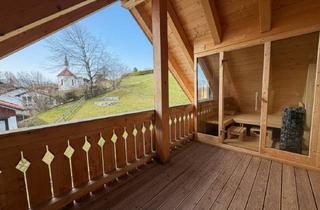 Wohnung kaufen in 82442 Saulgrub, Saulgrub - Exklusive Dachgeschosswohnung mit Sauna & Panoramablick - Ruhe in den Ammergauer Alpen