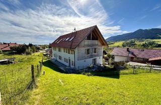 Wohnung kaufen in 82442 Saulgrub, Saulgrub - Exklusive Dachgeschosswohnung mit Sauna & Panoramablick - Ruhe in den Ammergauer Alpen