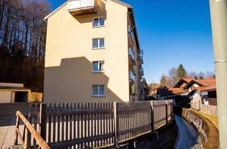 Wohnung kaufen in 83714 Miesbach, Bezahlbares Investment unter 150k: Vermietete 1-Zimmer-Wohnung zur Anlage mit Balkon in Miesbach