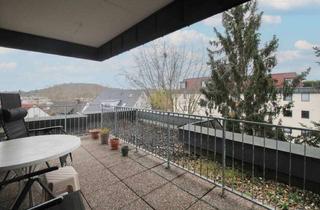 Wohnung kaufen in 71732 Tamm, Charmante 3-Zimmer-Etagenwohnung mit großzügigem Balkon und Carport in attraktiver Lage