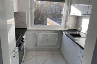 Wohnung mieten in 61118 Bad Vilbel, Moderne und stilvolle 2-Zimmer-Dachgeschosswohnung mit Einbauküche in Bad Vilbel