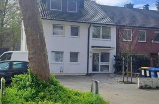 Wohnung mieten in Dörwerstraße 21b, 44359 Nette, Helle 2-Zimmer Dachgeschosswohnung mit Balkon in Dortmund-Nette