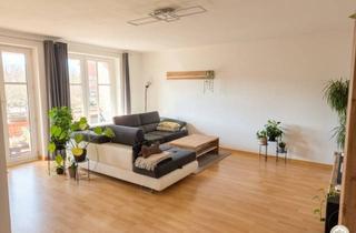 Wohnung mieten in Heinrich-Boschen-Straße 21, 25421 Pinneberg, Ruhige, lichtdurchflutete 3-Zimmer-Wohnung im Quellental mit Südwest-Balkon