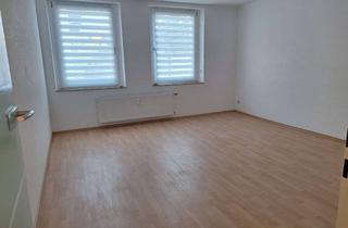 Wohnung mieten in 42289 Wuppertal, Sonnig, ruhig, grün! 2-Zi-KDB mit Balkon und schöner Aussicht in Wuppertal-Barmen/Heckinghausen