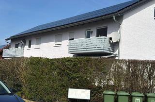 Wohnung mieten in Föhrenweg, 85134 Stammham, Sanierte Wohnung mit vier Zimmern und Balkon in Stammham