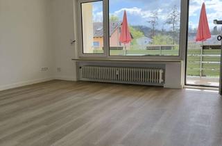 Wohnung mieten in Kleinfeldele 11, 79379 Müllheim, Schöne 3 Zimmer Wohnung mit Balkon u. EBK in Müllheim im Markgräflerland