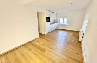 Wohnung mieten in 72250 Freudenstadt, Gemütliche 2-Zimmer Wohnung mit Balkon und Carport in Freudenstadt
