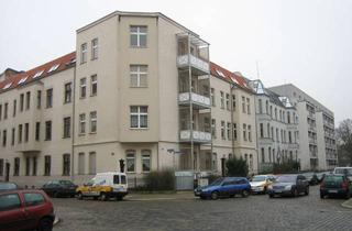Wohnung mieten in Wilhelm-Raabe-Str. 15, 39108 Stadtfeld Ost, Erstbezug nach Renovierung: 4-Zimmer-Wohnung mit Balkon in Magdeburg-Stadtfeld West