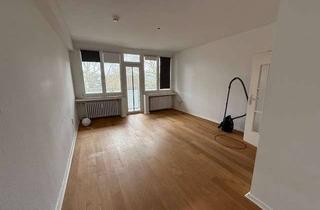 Wohnung mieten in 40545 Oberkassel, 1-Zimmer Wohnung mit Balkon in Oberkassel