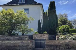 Einfamilienhaus kaufen in 66132 Saarbrücken, Charmantes Einfamilienhaus mit Pool und großzügigem Garten in Saarbrücken