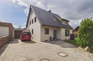 Haus kaufen in 47533 Kleve, Großzügiges Familienhaus mit 2.034 m² Grundstück in zentraler Lage von Kleve