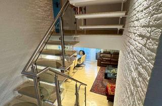 Reihenhaus kaufen in 45473 Mülheim, Modernisiertes Reihenhaus mit 190 m² Wohnfläche, Garten, Garage und Dachstudio