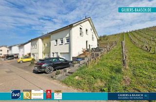 Haus kaufen in 54459 Wiltingen, Wiltingen: Modernes Reihenendhaus, ideal für Familien, mit Garage, großer Terrasse und Hanggarten