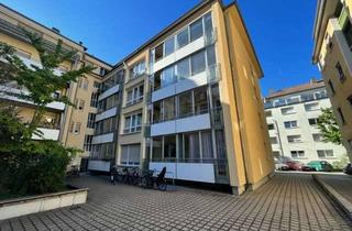 Wohnung kaufen in 76137 Südweststadt, Schöne DG-Wohnung in sehr guter & gefragter Lage....