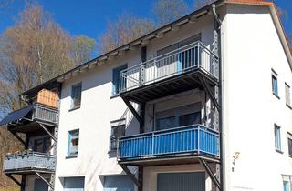 Wohnung kaufen in Blaich 12, 95326 Kulmbach, Zentral aber Ruhig! 2-Zimmer-Wohnung mit Balkon und Garage