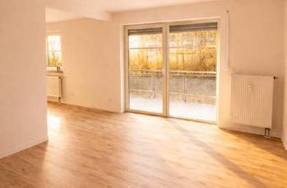 Wohnung kaufen in Unterislinger Weg 18, 93053 Kasernenviertel, Frisch sanierte 4-Zimmer-Wohnung mit Balkon in Regensburg – schöne Lage und bezugsfertig