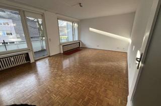 Wohnung mieten in Roonstraße 11, 47799 Cracau, Helle 2-Zimmer-Wohnung mit Blick ins Grüne, im 1. OG in Krefeld Bismarckviertel