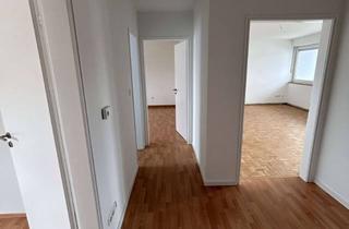 Wohnung mieten in Staudhamer Str., 85570 Markt Schwaben, Sehr helle, modernisierte 3-Zimmer-Wohnung mit Balkon in Markt Schwaben