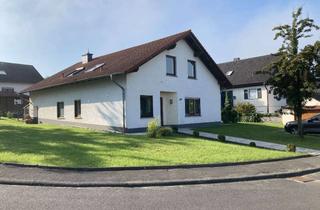 Wohnung mieten in Am Haunstrauch 19, 36100 Petersberg, Stadtnah Wohnen im Grünen mit großem Garten in 2-Parteienhaus