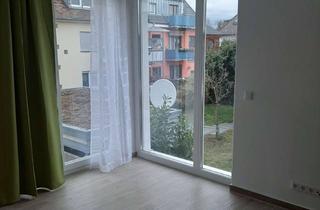 Wohnung mieten in 76131 Rintheim, Bezugsfrei ab 01.05.- Möbliertes 1 Zimmer Apartment