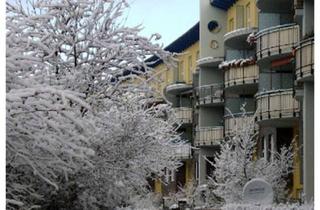 Sozialwohnungen mieten in Nippeser Straße, 12524 Altglienicke, WBS 140 Rollstuhlfahrer, renovierte 2-Zimmer-Wohnung in Altglienicke