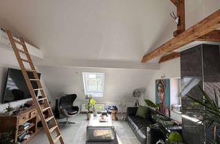 Wohnung mieten in Heckerstraße 69, 34121 Süd, Lichtdurchflutete Dachgeschosswohnung in Innenstadtnähe