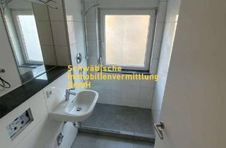 Wohnung mieten in 70176 West, Ab 01.06.2026: schöne & helle 3-Zi.-Whg., sonniger Balkon, EBK, kernsaniert, WG-geeignet, Stgt.-West