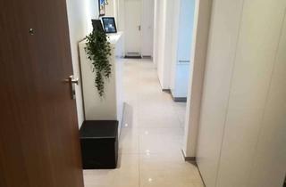 Wohnung mieten in 76139 Hagsfeld, 4-Zimmer Erdgeschosswohnung mit Einbauküche und zwei Balkonen