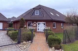 Einfamilienhaus kaufen in 25917 Achtrup, Provisionsfrei: 241 m² EFH mit Wärmepumpe, großem Grundstück und Doppelgarage