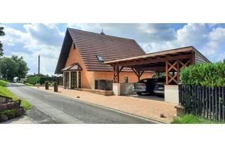 Haus kaufen in 37351 Dingelstädt, Großzügiges Familienhaus mit Garten, Weitblick & separatem Wohnbereich - provisionsfrei
