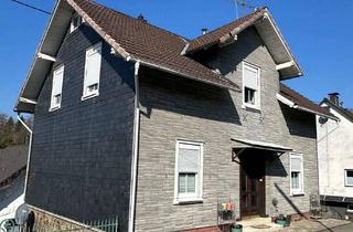 Einfamilienhaus kaufen in 51674 Wiehl, Freistehendes Einfamilienhaus aus 1909 mit Charme – modernisiert