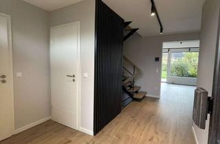 Haus mieten in Sudetenweg 3b, 96450 Coburg, Modernes Reihenmittelhaus in zentraler Lage (Coburg - Heimatring) - Einziehen und Wohlfühlen!